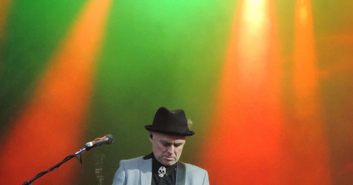 Andrew Innes/ Primal Scream